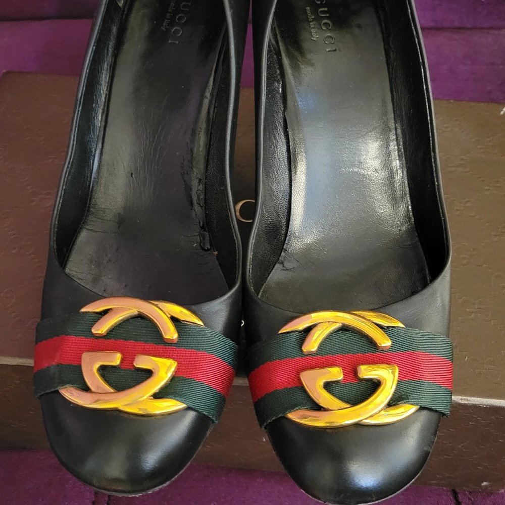 Authentic Gucci Pumps size 9 1/2
